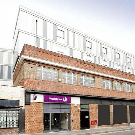 Premier Inn London Brixton Extérieur photo