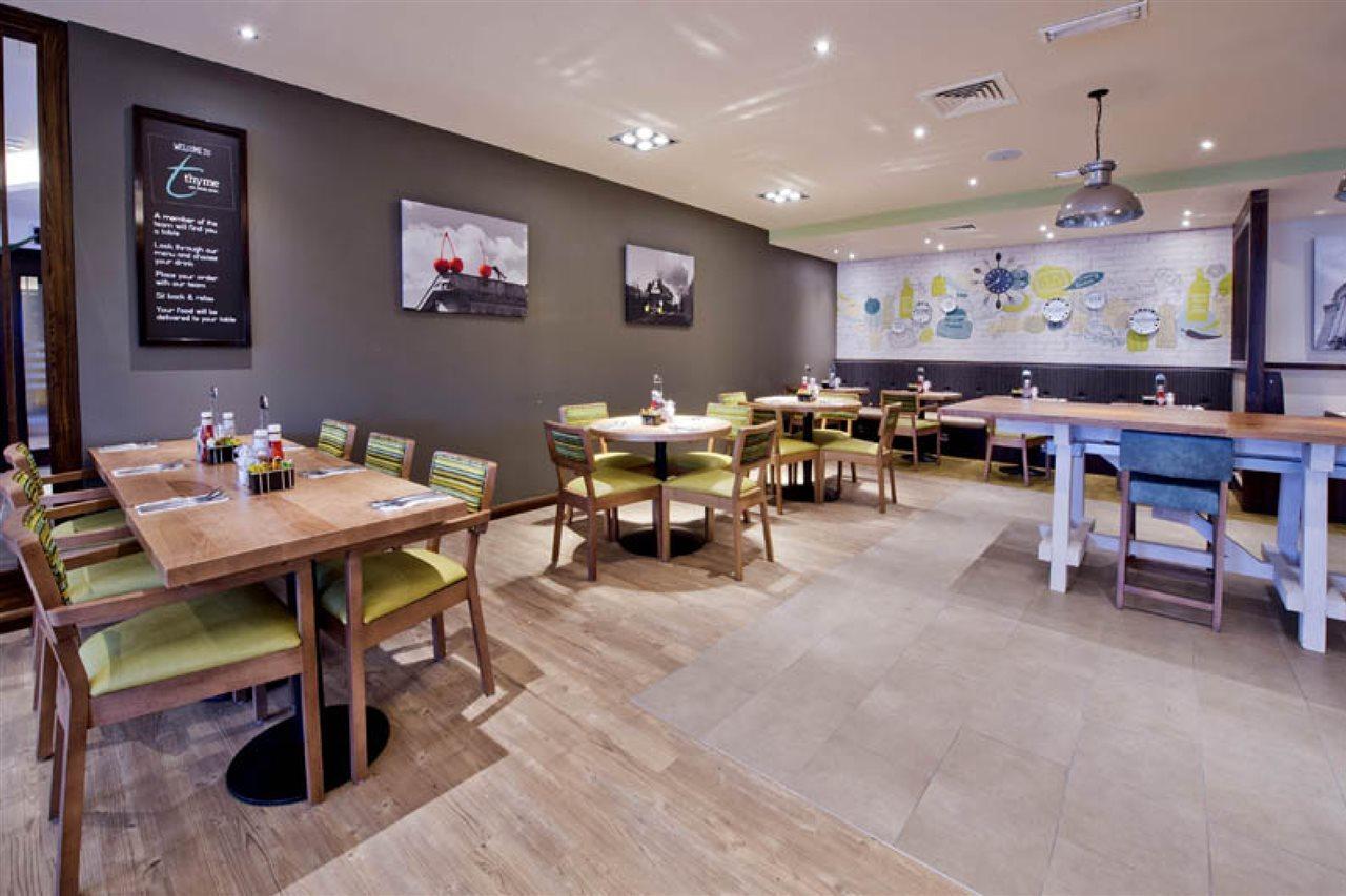 Premier Inn London Brixton Extérieur photo