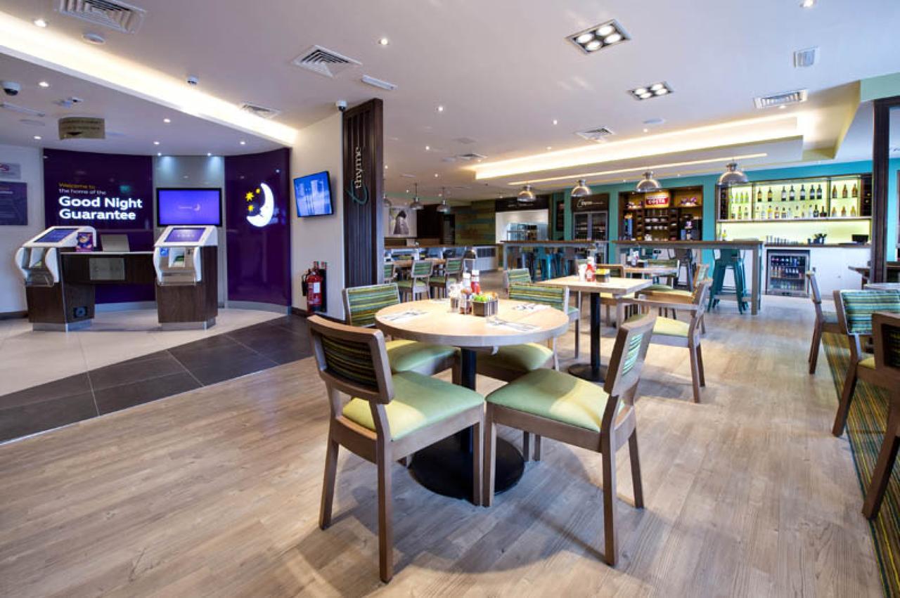 Premier Inn London Brixton Extérieur photo